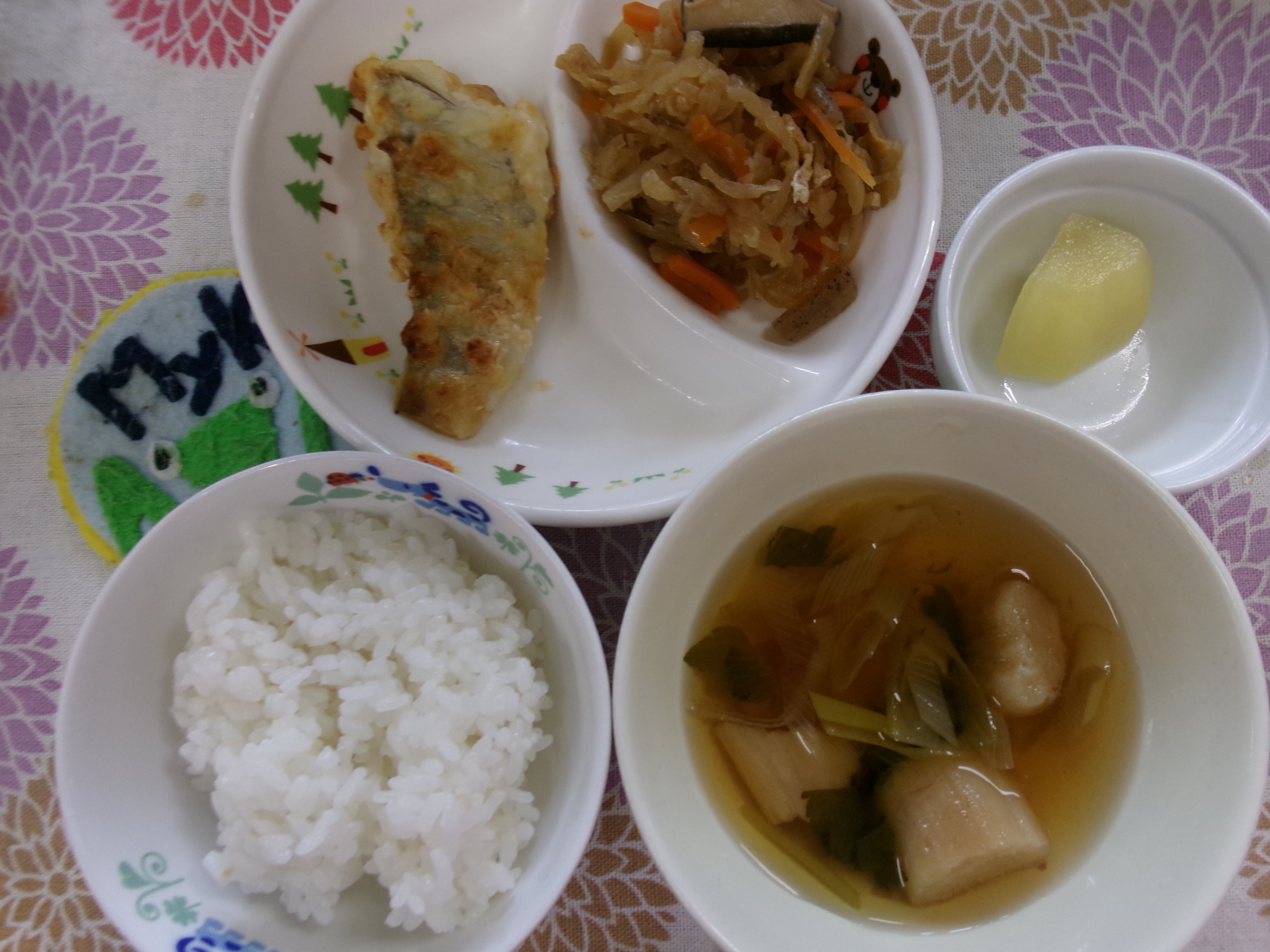 給食メニュー