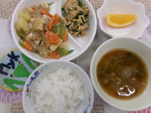 給食メニュー