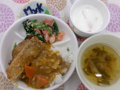 給食メニュー