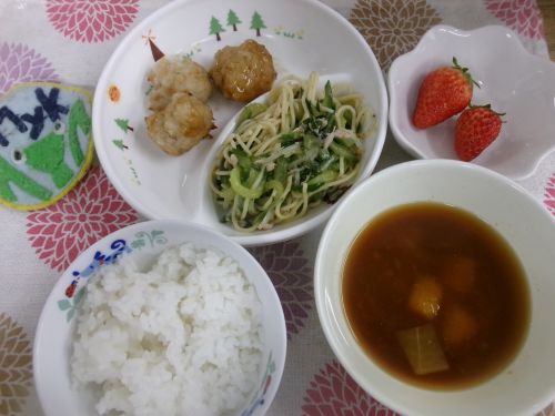 給食メニュー