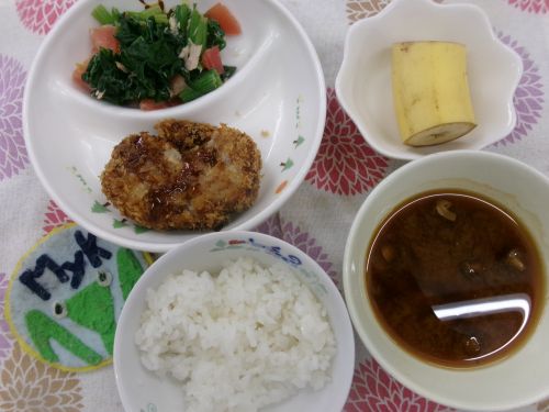 給食メニュー