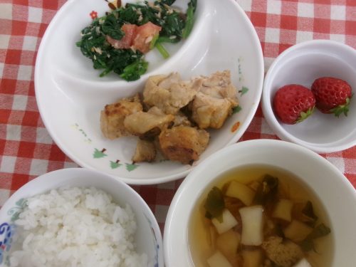 給食メニュー