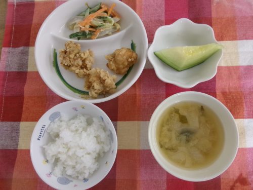 給食メニュー