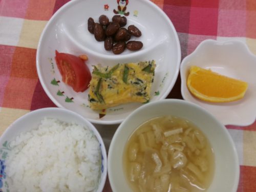 給食メニュー