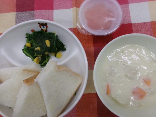 給食メニュー