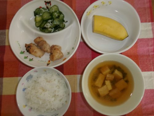 給食メニュー