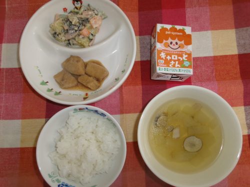 給食メニュー