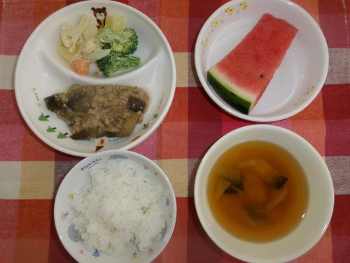 給食メニュー