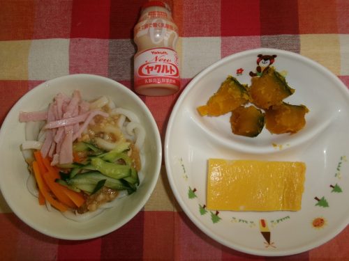 給食メニュー