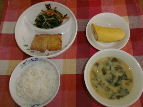 給食メニュー