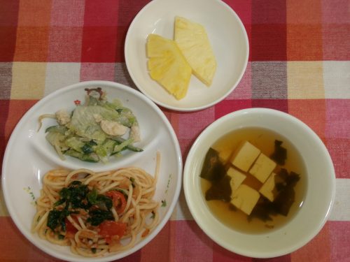 給食メニュー