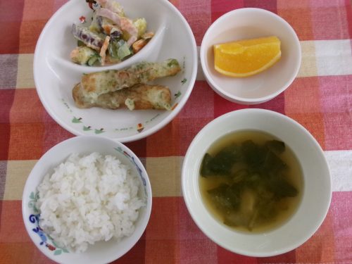 給食メニュー
