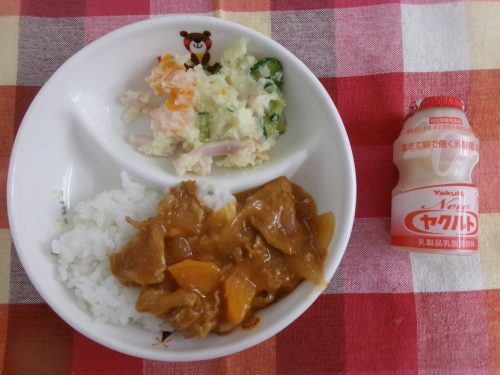 給食メニュー