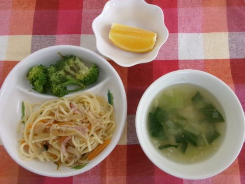 給食メニュー