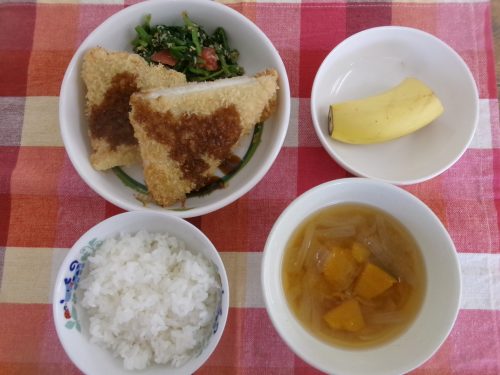 給食メニュー