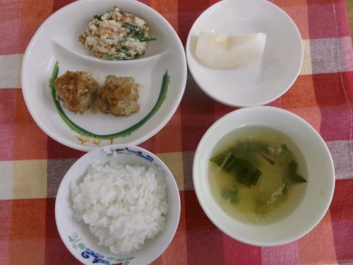 給食メニュー