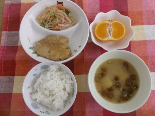 給食メニュー
