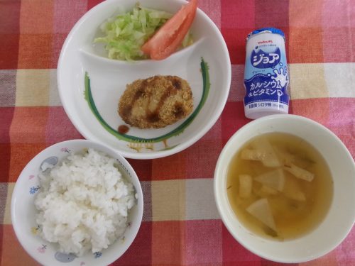 給食メニュー