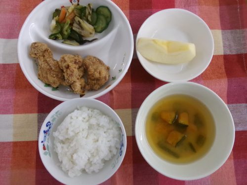 給食メニュー