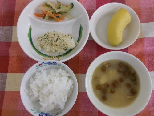 給食メニュー
