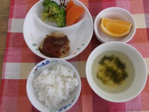 給食メニュー