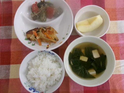 給食メニュー