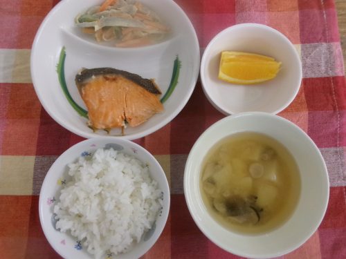 給食メニュー