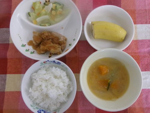 給食メニュー