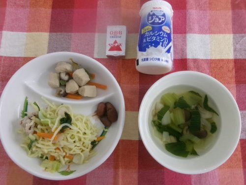 給食メニュー