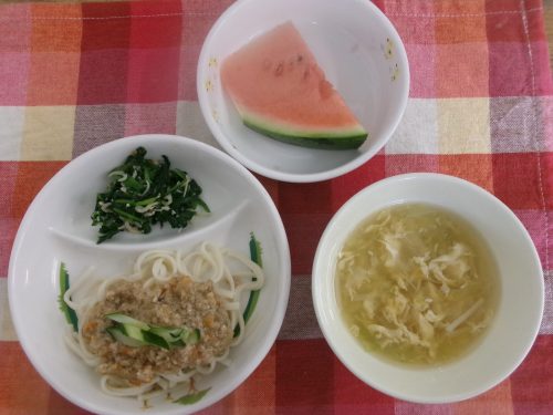 給食メニュー