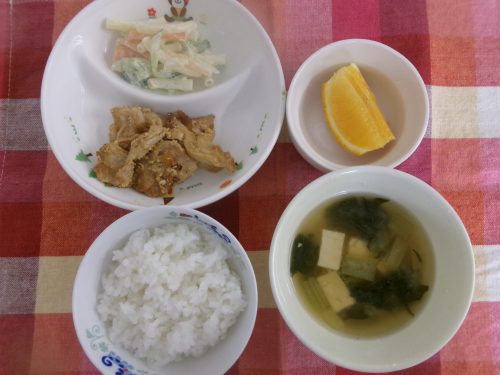 給食メニュー