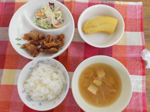 給食メニュー