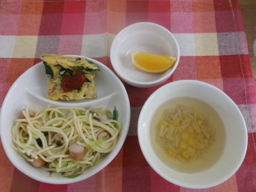 給食メニュー