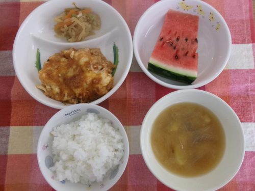 給食メニュー