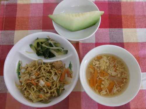 給食メニュー