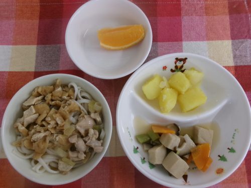給食メニュー