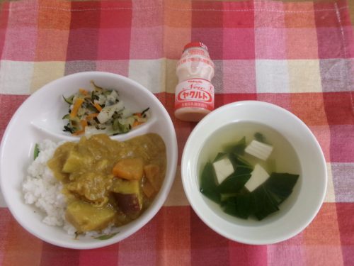 給食メニュー