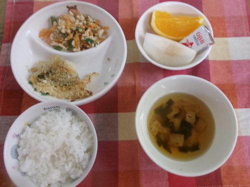 給食メニュー