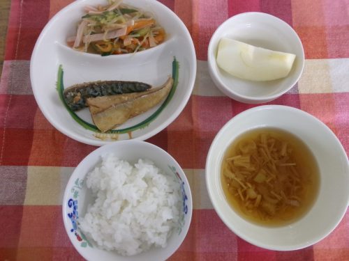 給食メニュー
